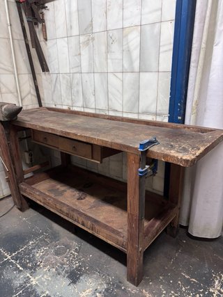 Banco de carpintero de madera maciza