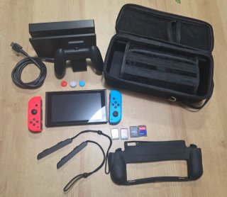 Nintendo Switch + Accessori