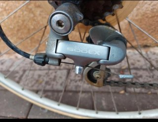Bicicleta de carretera Peugeot PF300