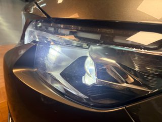 PEUGEOT 5008 HDI 115 CV  ́ ́GT LINE ́ AUTOMÁTICO +
