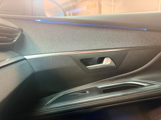 PEUGEOT 5008 HDI 115 CV  ́ ́GT LINE ́ AUTOMÁTICO +
