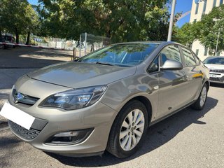 Opel Astra 1.6 CDTI 110 CV diésel