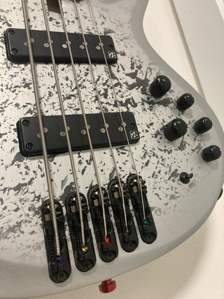 Bajo Ibanez BTB25TH5-SLM Plata 5 cuerdas