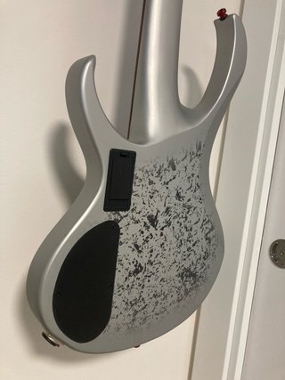 Bajo Ibanez BTB25TH5-SLM Plata 5 cuerdas