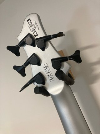 Bajo Ibanez BTB25TH5-SLM Plata 5 cuerdas