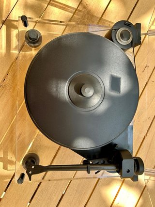 Pro-Ject RPM 9 Carbon + Ortofon MC-3 Turbo