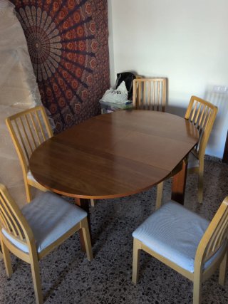 Mesa comedor vintage extensible de madera