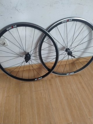 Ruedas DT Swiss Aluminio para carretera