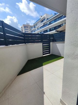 Piso en alquiler en Camps Blancs en Sant Boi de Llobregat