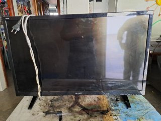 Televisor Negro