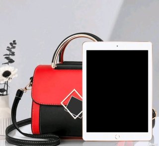 Bolso de fiesta negro y rojo