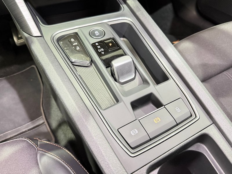 Cupra León 2021, foto 17