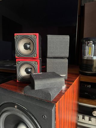 Altavoces Bose pequeños