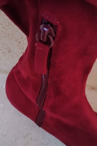 Stivali alti Zara 35 bordeaux / Stivaletti sopra il ginocchio...