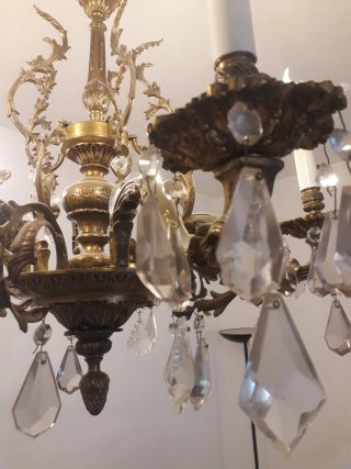 Làmpada de sostre tipus aranya