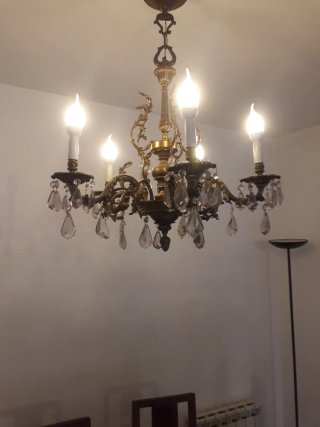 Làmpada de sostre tipus aranya