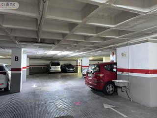 Garaje en alquiler en Sant Antoni en Barcelona