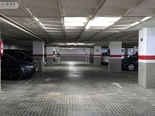 Garaje en alquiler en Sant Antoni en Barcelona