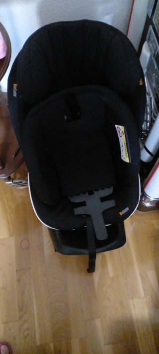 Silla de coche BeSafe para bebé de 0 a 3 años.