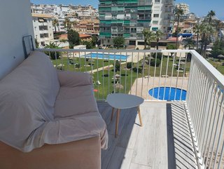 Piso en alquiler en Torrequebrada en Benalmádena