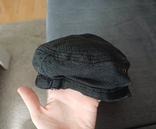 Gorra urbana plana moda casual. Un solo uso.