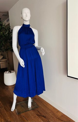 Vestido Azul Satinado Morgan Halter Talla XS