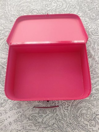 Caja Decorativa Roja, tipo Maletita