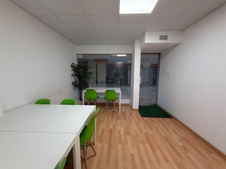 Local comercial en alquiler en Paseo Constitución - Las Damas en Zaragoza