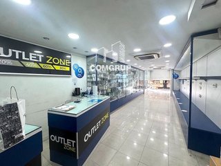 Local comercial en alquiler en El Raval en Barcelona
