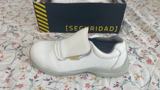 Zapatos de seguridad blancos