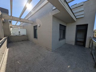Piso en alquiler en Las Villas - Sta Ana en Valladolid
