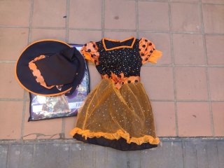 Disfraz Bruja Naranja Talla 5-6 años