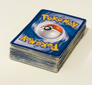 Lotto carte Pokémon originali miste (mazzo / colle