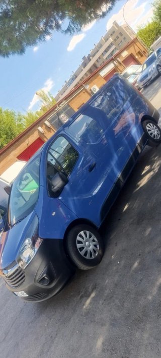 Opel Vivaro 2016