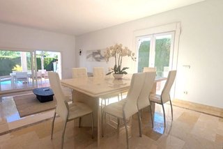 Chalet en alquiler en Los Naranjos en Marbella