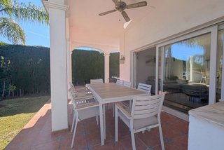 Chalet en alquiler en Los Naranjos en Marbella