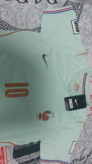 Conjunto deportivo niño Francia