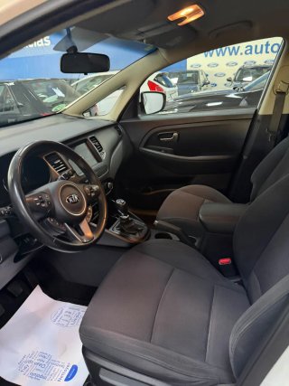 KIA Carens 2015