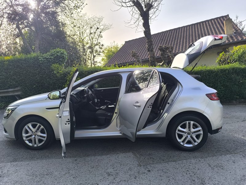 Renault Mégane 2020, foto 10