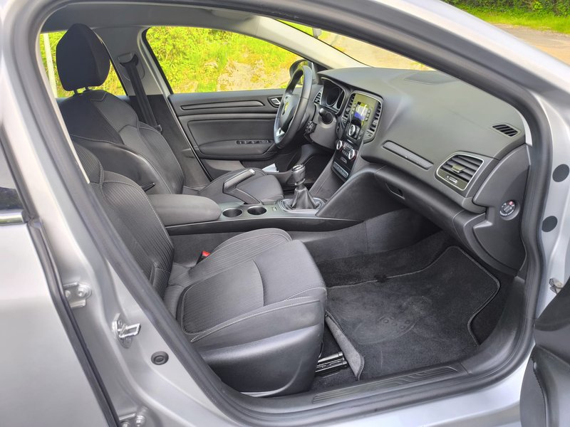 Renault Mégane 2020, foto 14