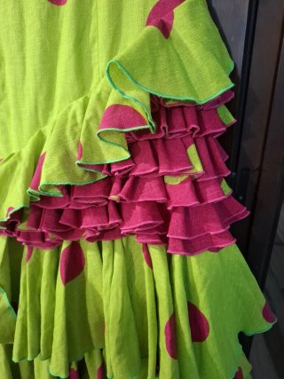 Traje Flamenca Verde y Rosa Lunares de hilo