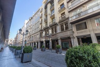 Local comercial en alquiler en San Matías - Realejo en Granada