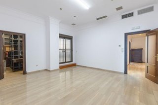 Local comercial en alquiler en San Matías - Realejo en Granada