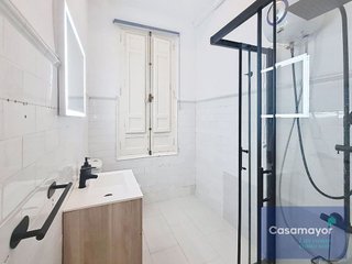Oficina en alquiler en Mercado en Alicante