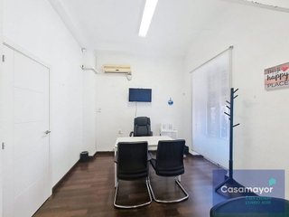 Oficina en alquiler en Mercado en Alicante