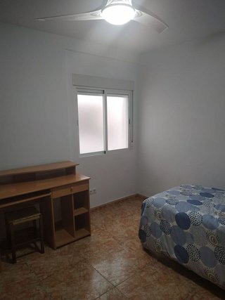 Piso en alquiler en Huerta de la Reina - Trassierra en Córdoba