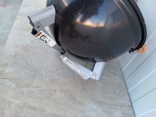 Barbacoa Negra y Naranja