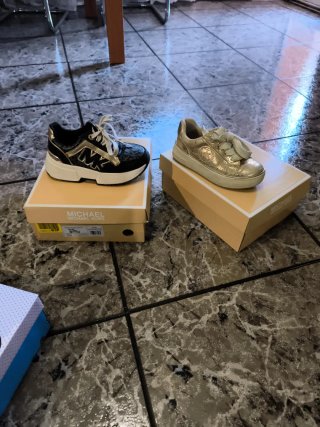 Zapatillas Nike niña rosa y blancas