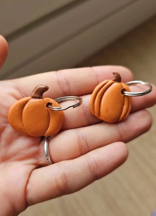 Chapas mascota de arcilla: Calabaza, Seta y Bellot