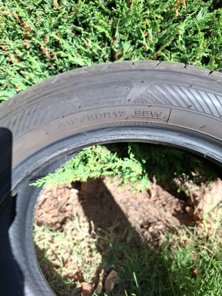 Neumático Goodyear 215/50R17 95W 2024